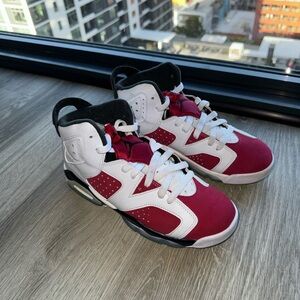 Jordan 6 - Carmine | Size 5Y (Grade School)